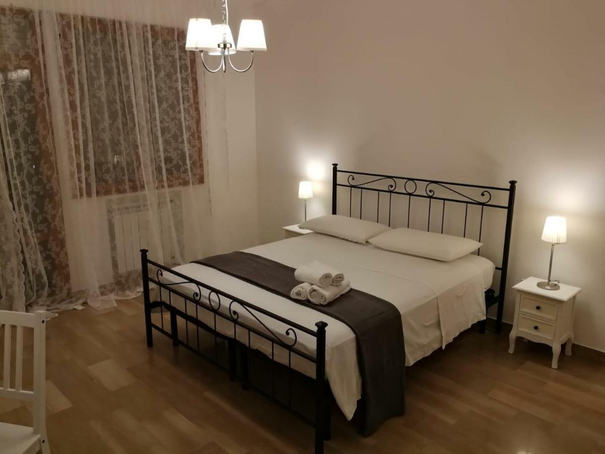 Casa Da Ilaria Hotell Sottomarina Exteriör bild