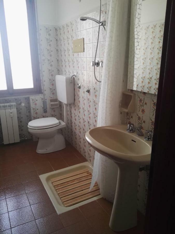 Casa Da Ilaria Hotell Sottomarina Exteriör bild