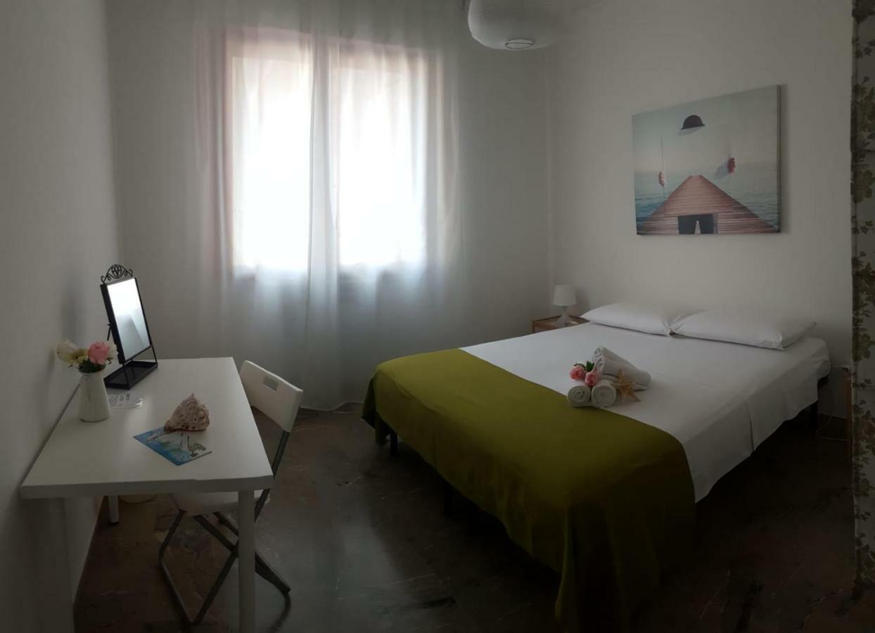 Casa Da Ilaria Hotell Sottomarina Exteriör bild